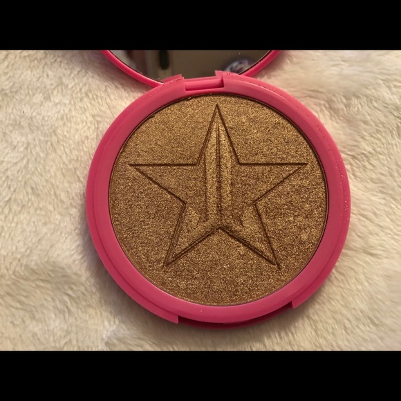 jeffree star cosmetics Other - Jeffree Star Skin Frost in Siberian Gold- NWT